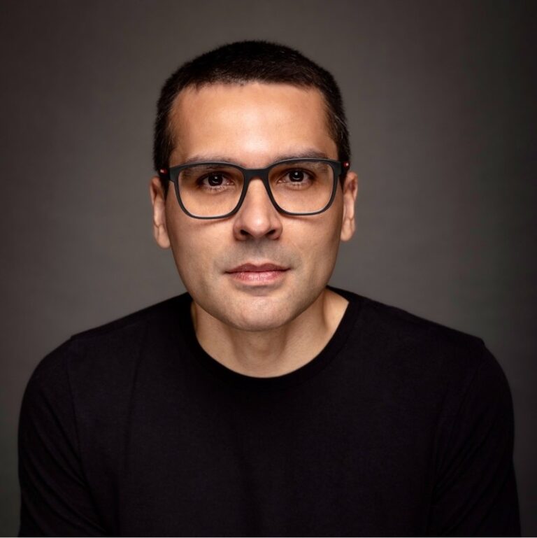 Adriano Mota